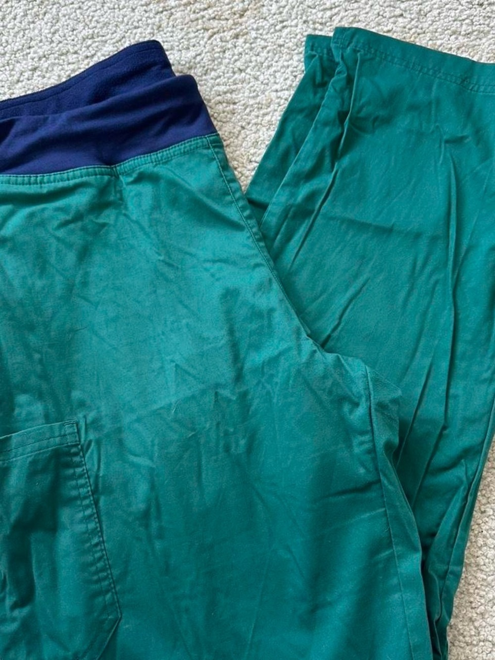 Teal Green Scrub Pants with Navy Waistband SIZE LARGE